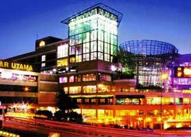 Utama Shopping center