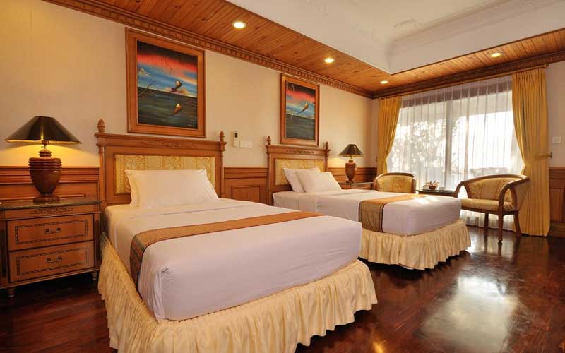 sun-island-resort-spa-hotel-room2